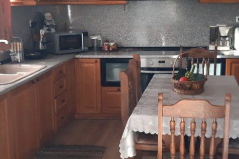 4 dormitorios House en Kalyvia Thorikou, Greece No. 107767 10