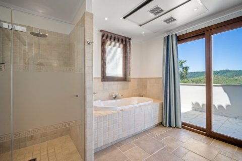 6 bedrooms Villa in Cat Trinh, Vietnam No. 83908 18