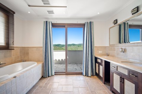 6 bedrooms Villa in Cat Trinh, Vietnam No. 83908 17