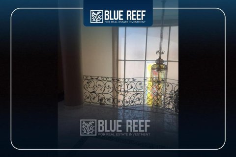 Вилла с 8 спальнями в Хадайек Эль Кобба, Вьетнам №38757 1