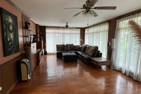 10 bedrooms House in Chiang Mai, Thailand No. 2555 22