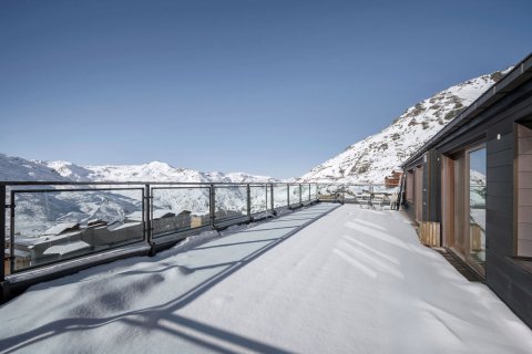 8 bedrooms Apartment in Les Belleville, France No. 100004 20