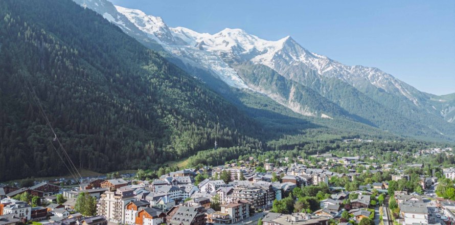 3 bedrooms Apartment in Chamonix-Mont-Blanc, France No. 99479