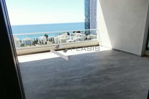 3 dormitorios Apartment en Agios Tychonas, Cyprus No. 104112 15