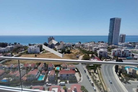 3 dormitorios Apartment en Agios Tychonas, Cyprus No. 104112 12
