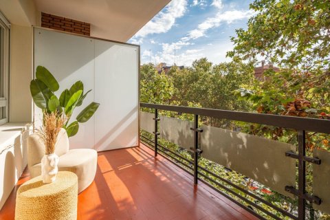 2 bedrooms Apartment in Madrid, Spain No. 113786