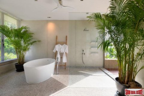 4 bedrooms Villa in Ko Samui, Thailand No. 96243 9