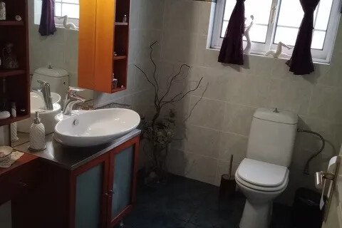 4 dormitorios House en Kalyvia Thorikou, Greece No. 107757 17