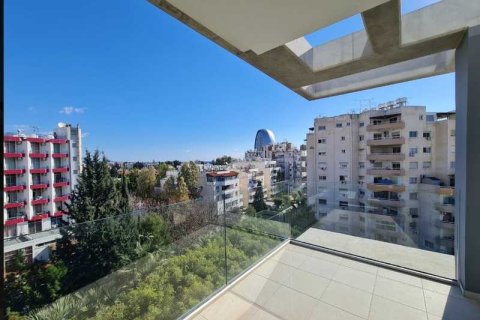 3 bedrooms Penthouse in Limassol, Cyprus No. 79428 2