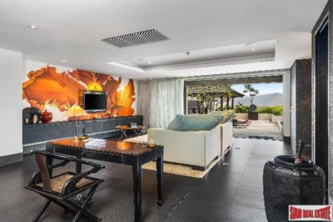 2 bedrooms Penthouse in Layan Beach, Thailand No. 96299 4