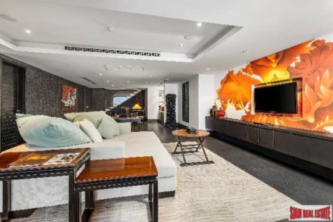 2 bedrooms Penthouse in Layan Beach, Thailand No. 96299 29