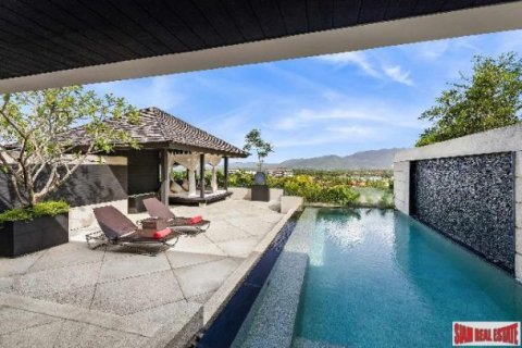 2 bedrooms Penthouse in Layan Beach, Thailand No. 96299 6