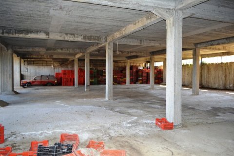 1800m² Commercial property in Thessaloniki, Greece No. 59947 19