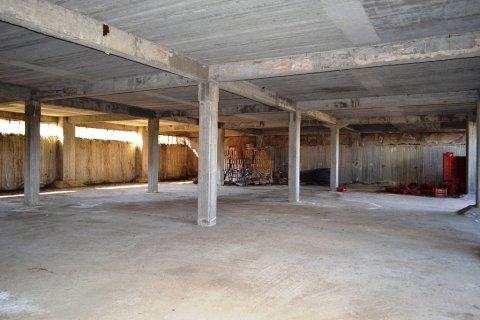 1800m² Commercial property in Thessaloniki, Greece No. 59947 16