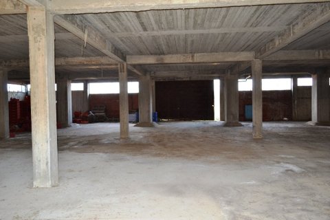 1800m² Commercial property in Thessaloniki, Greece No. 59947 20