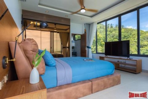 3 bedrooms Villa on the Chaweng Beach, Thailand No. 95922 23