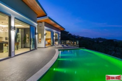 3 bedrooms Villa on the Chaweng Beach, Thailand No. 95922 14