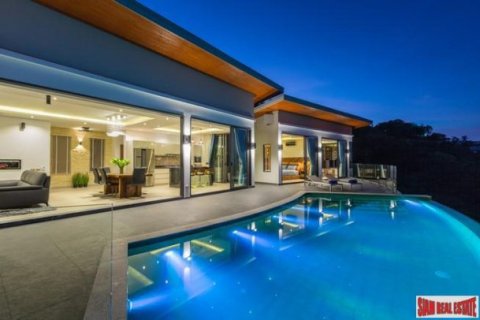 3 bedrooms Villa on the Chaweng Beach, Thailand No. 95922 13