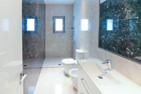 3 chambres Appartement à Limassol, Cyprus No. 72904 6