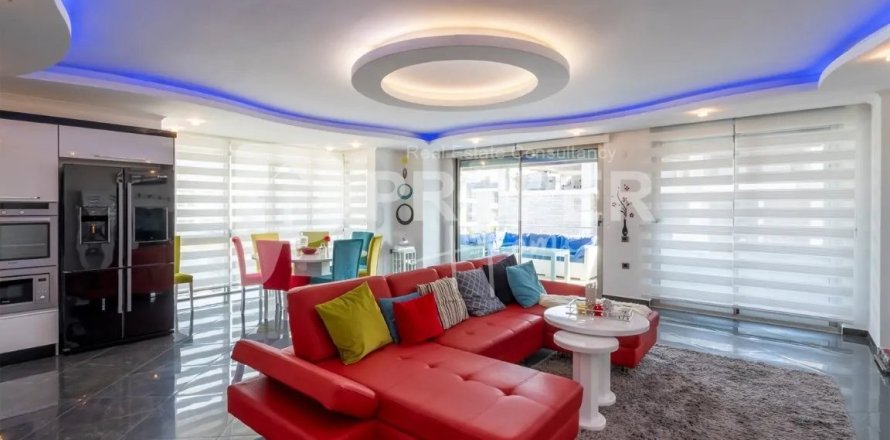 Квартира с 5 комнатами в Оба, Турция №12908