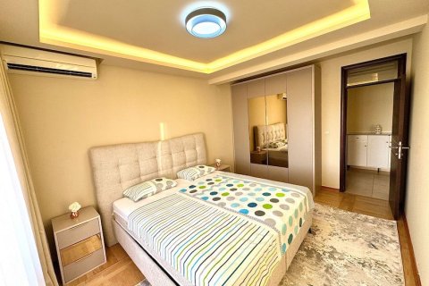 2 bedrooms Apartment in Budva, Montenegro No. 104809 3