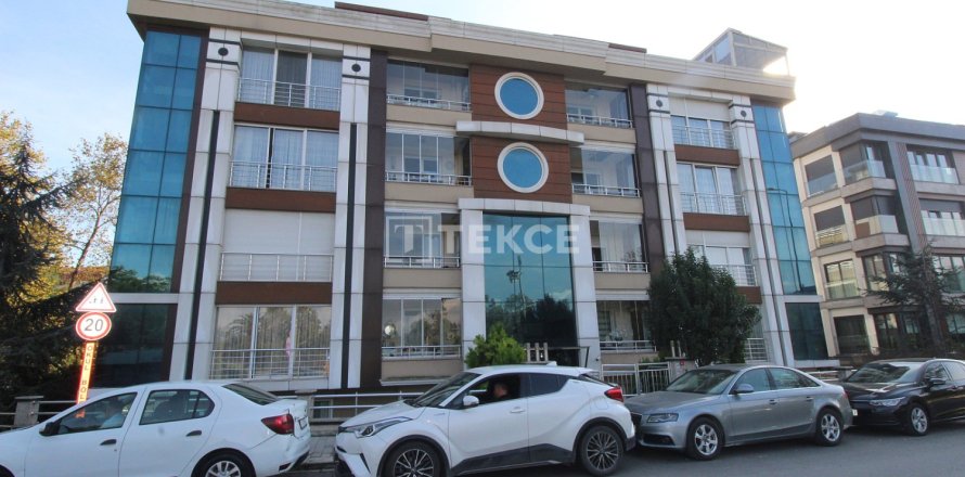 3 bedrooms Apartment in Istanbul, Turkey No. 117586