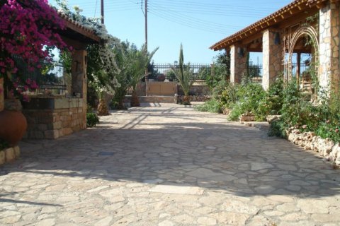 5 bedrooms Villa in Limassol, Cyprus No. 105918 15