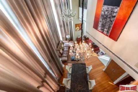 3 bedrooms Apartment in Bangkok, Thailand No. 98127 3