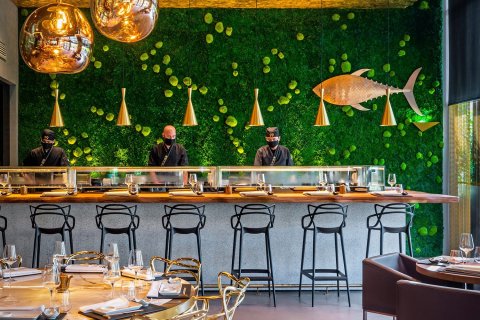 242m² Commercial property en Les Corts (L'escala), Spain No. 112816