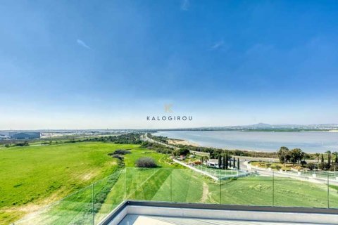 2 bedrooms Apartment in Larnaca, Cyprus No. 103717 15