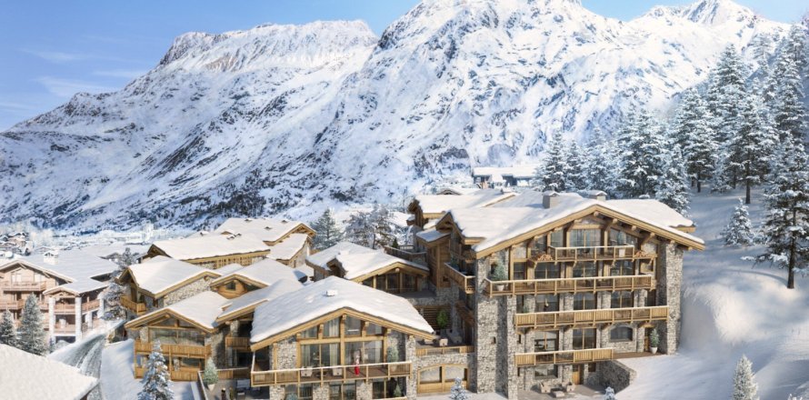 5 bedrooms House in Val-d'Isere, France No. 99897