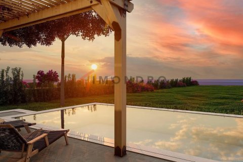 3 bedrooms Villa in Thoi Lai, Vietnam No. 17889 1