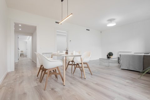 4 dormitorios Apartment en Les Corts (L'escala), Spain No. 112946