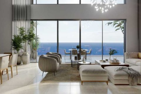 3 bedrooms Apartment in Paphos, Cyprus No. 84124 1