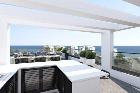 2 dormitorios Apartment en Larnaca, Cyprus No. 45038 3