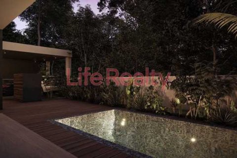 3 bedrooms House in Mesa Geitonia, Cyprus No. 100576 8