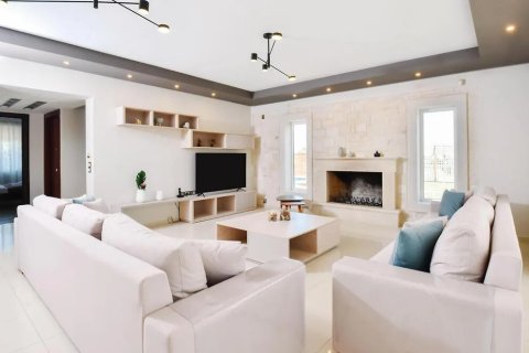 7 bedrooms Villa in Heraklion, Greece No. 56899 13