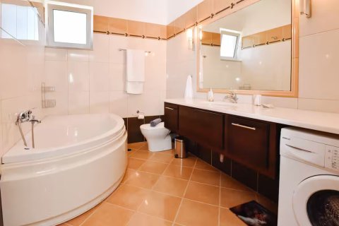 7 bedrooms Villa in Heraklion, Greece No. 56899 21