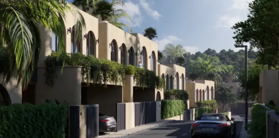 4 bedrooms Villa in Phuket, Thailand No. 74426