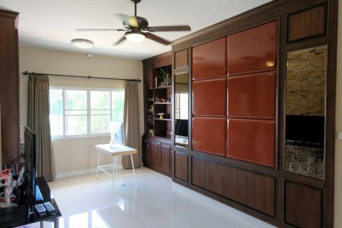 Дом с 4 спальнями в Чиангмай, Таиланд №97741 8