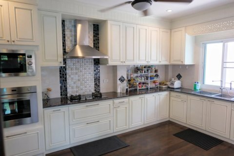 Дом с 4 спальнями в Чиангмай, Таиланд №97741 15