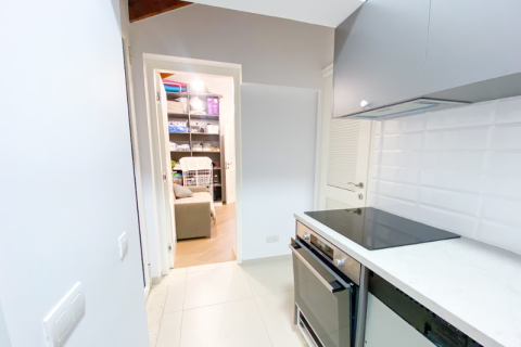 5 dormitorios Villa en Pyrgos, Cyprus No. 31674 9