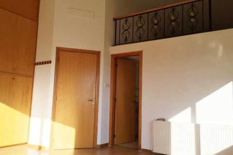 4 bedrooms House in Agios Athanasios, Cyprus No. 82629 5