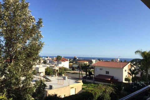 4 bedrooms House in Agios Athanasios, Cyprus No. 82629 6