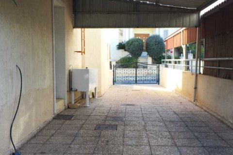 4 bedrooms House in Agios Athanasios, Cyprus No. 82629 3