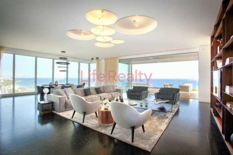 4 bedrooms Penthouse in Limassol, Cyprus No. 102550 3