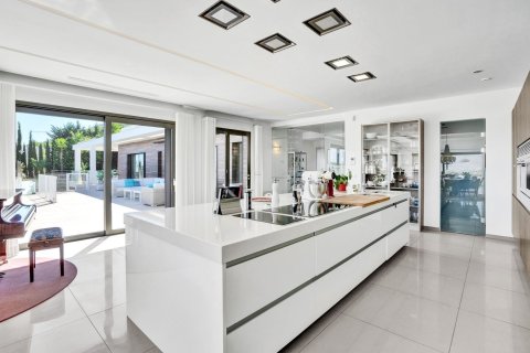 6 bedrooms Villa in My Loc, Vietnam No. 85941 16