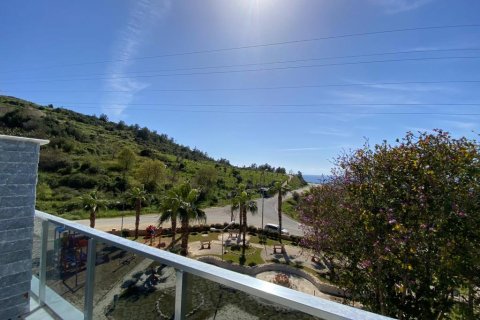 Квартира с 4 комнатами в Льентьеу, Вьетнам №21705 3