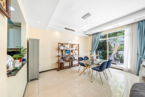 3 dormitorios Villa en Nguyen Thi Minh Khai, Vietnam No. 87147 20