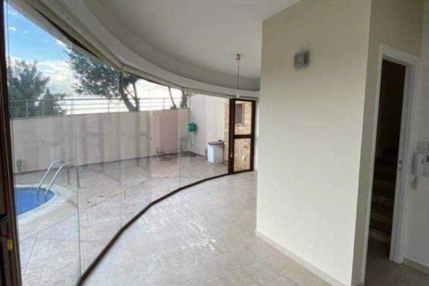 Дом с 4 спальнями в Ипсонас, Кипр №30746 6